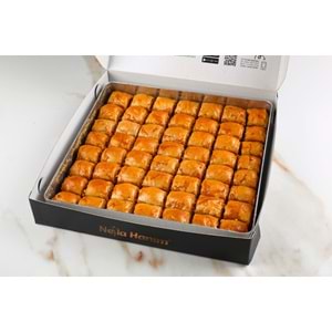 Tepsi Nejla Hanım Baklavası